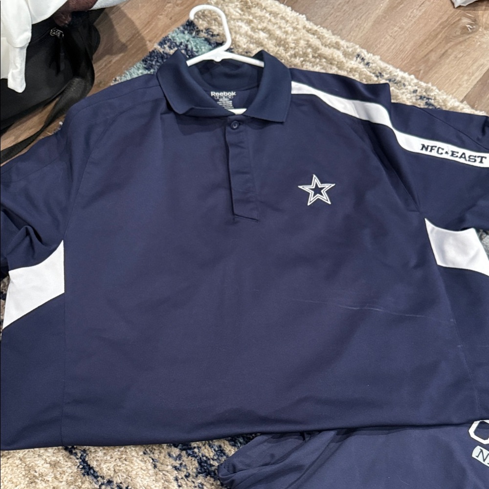 Reebok Navy and White Men's Polo Shirt